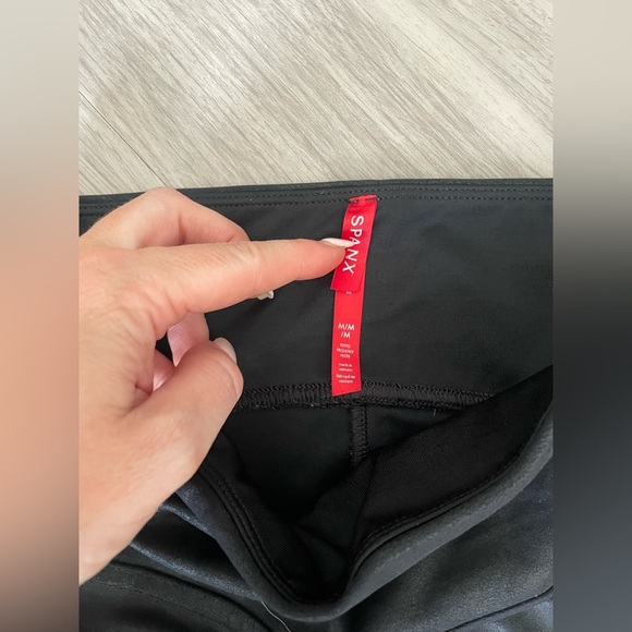 Spanx black faux leather skinny high waisted leggings - Picture 3 of 4